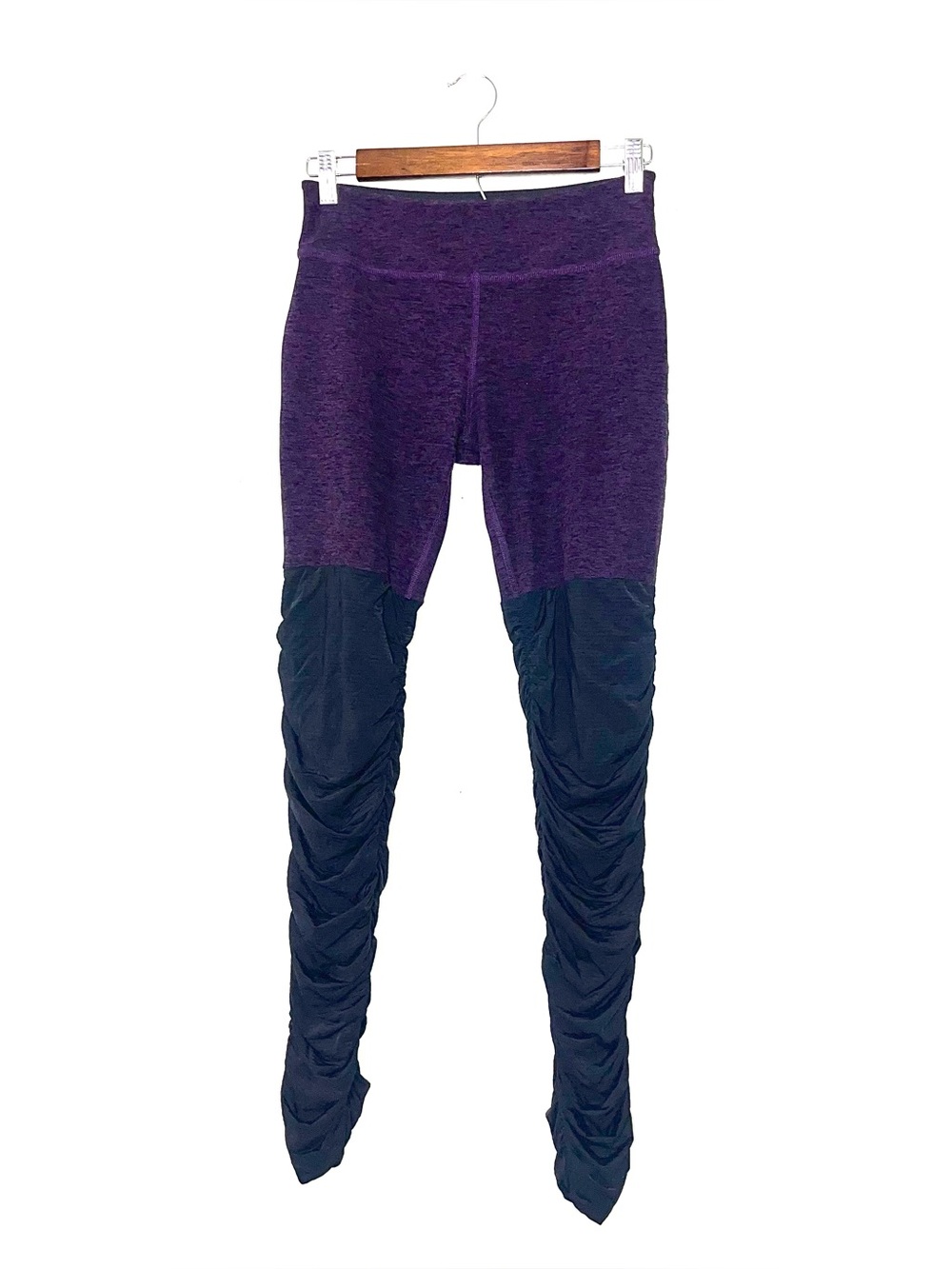 Beyond Yoga Legs For Days Leggings Purple Space Dye Ruched Leg Warmer Style M